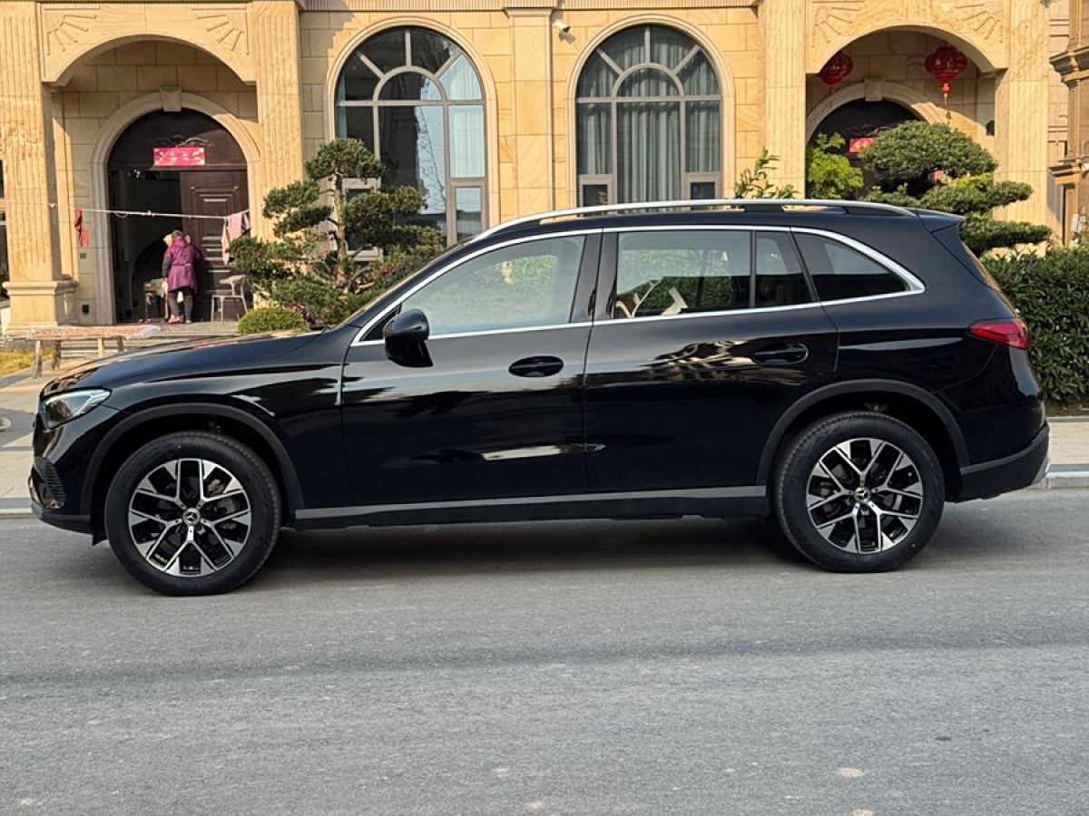 奔馳 奔馳GLC  2025款 GLC 260 L 4MATIC 動感型 5座圖片