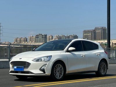 2019年6月 福特 ?？怂?兩廂 EcoBoost 180 自動鋒耀型圖片