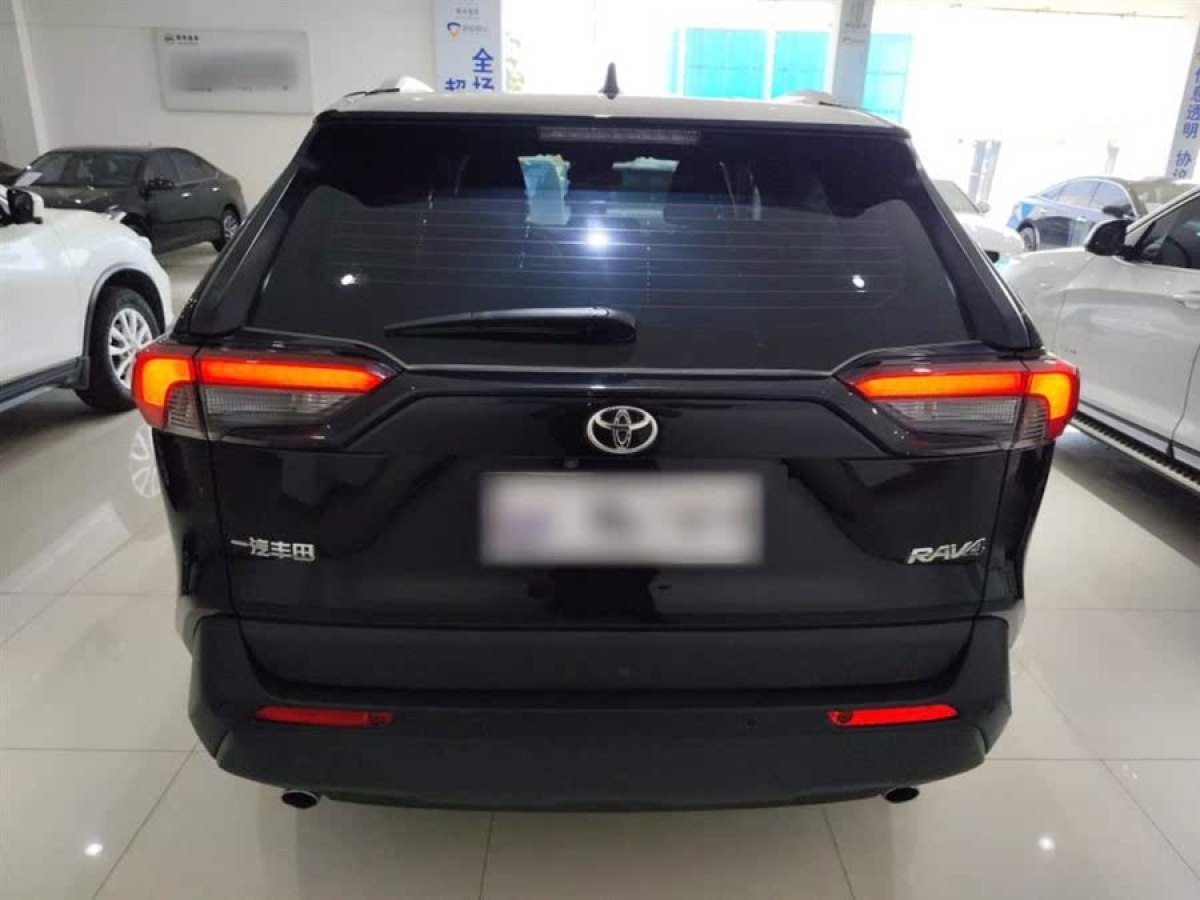 豐田 RAV4榮放  2022款 2.0L CVT兩驅(qū)都市版圖片
