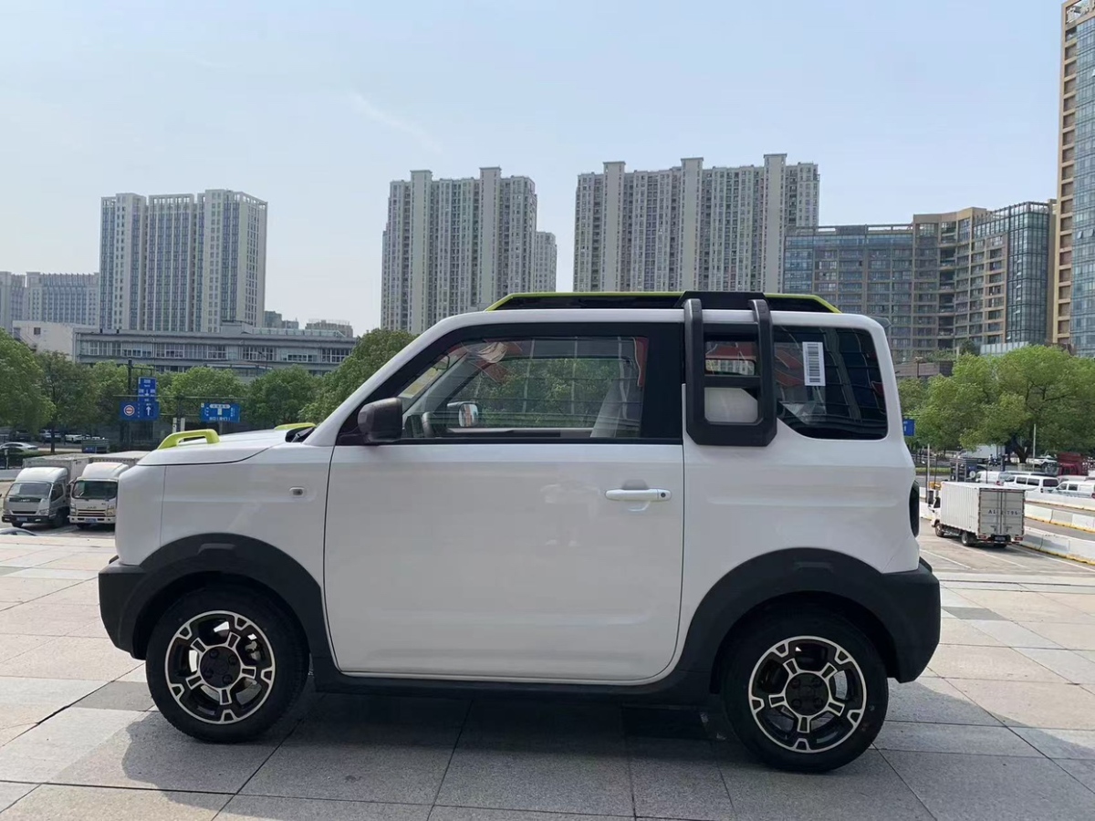 吉利 熊貓mini  2024款 200km 熊貓騎士圖片