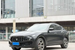 Levante 瑪莎拉蒂 3.0T 350Hp 運(yùn)動(dòng)版