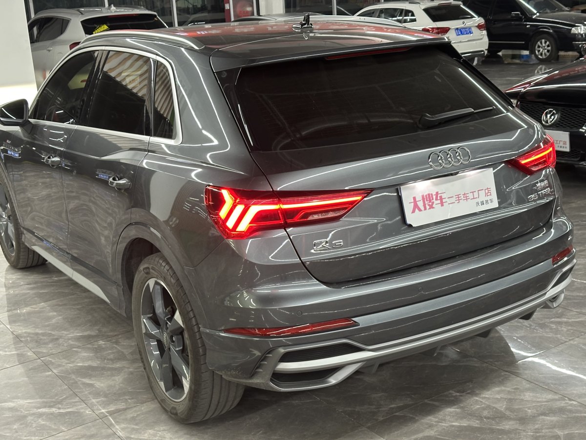 奧迪 奧迪Q3  2024款 35 TFSI 時(shí)尚動(dòng)感型圖片