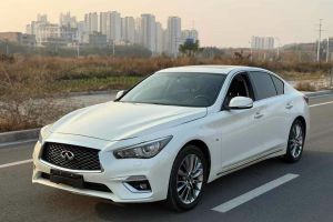 Q70 英菲尼迪 Q70L 2.0T 奢華版