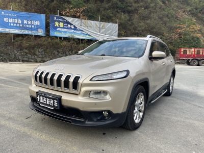 2017年1月 Jeep 自由光 2.4L 领先版图片