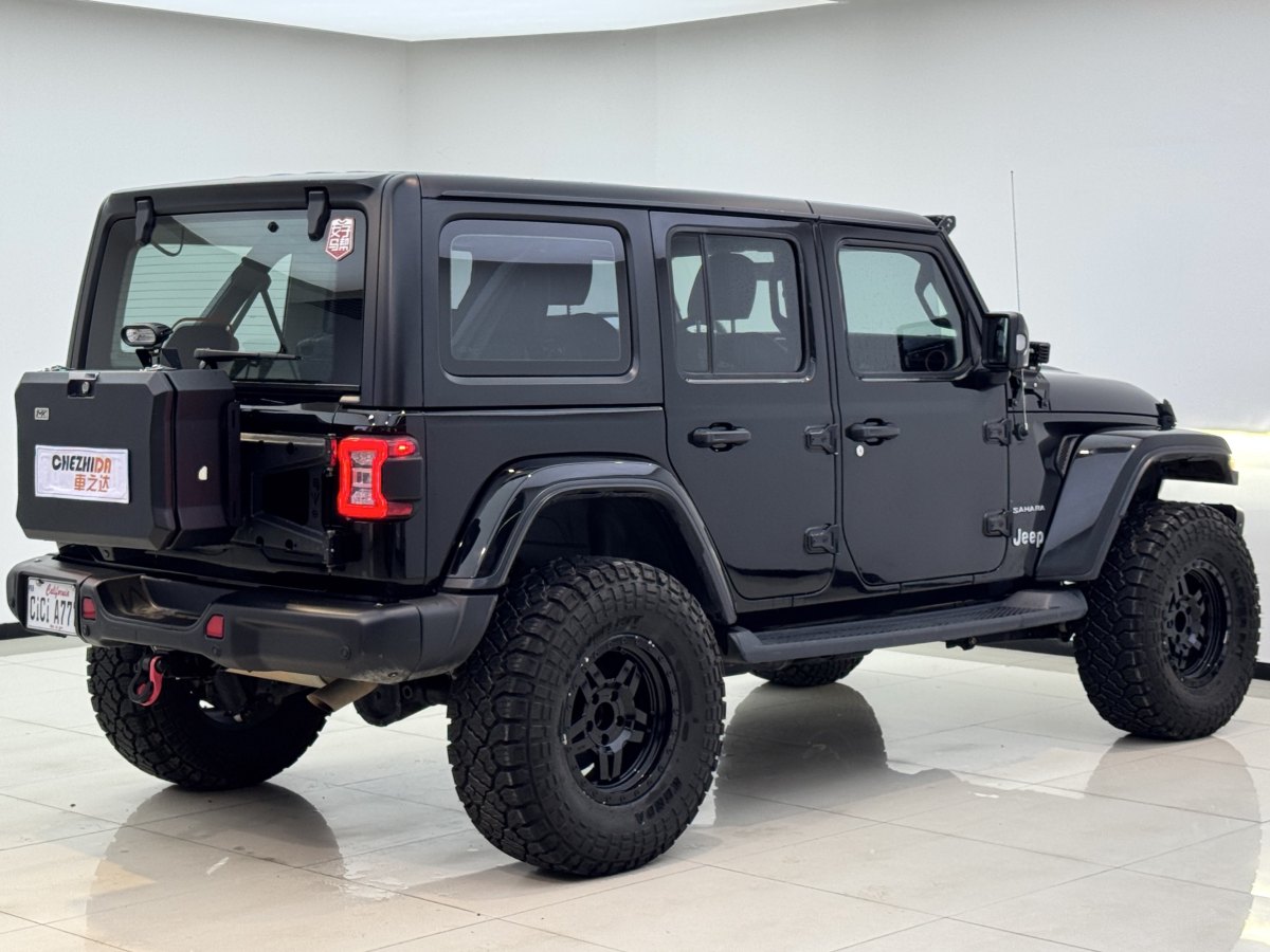 2019年6月Jeep 牧馬人  2019款 2.0T Sahara 四門版 國VI