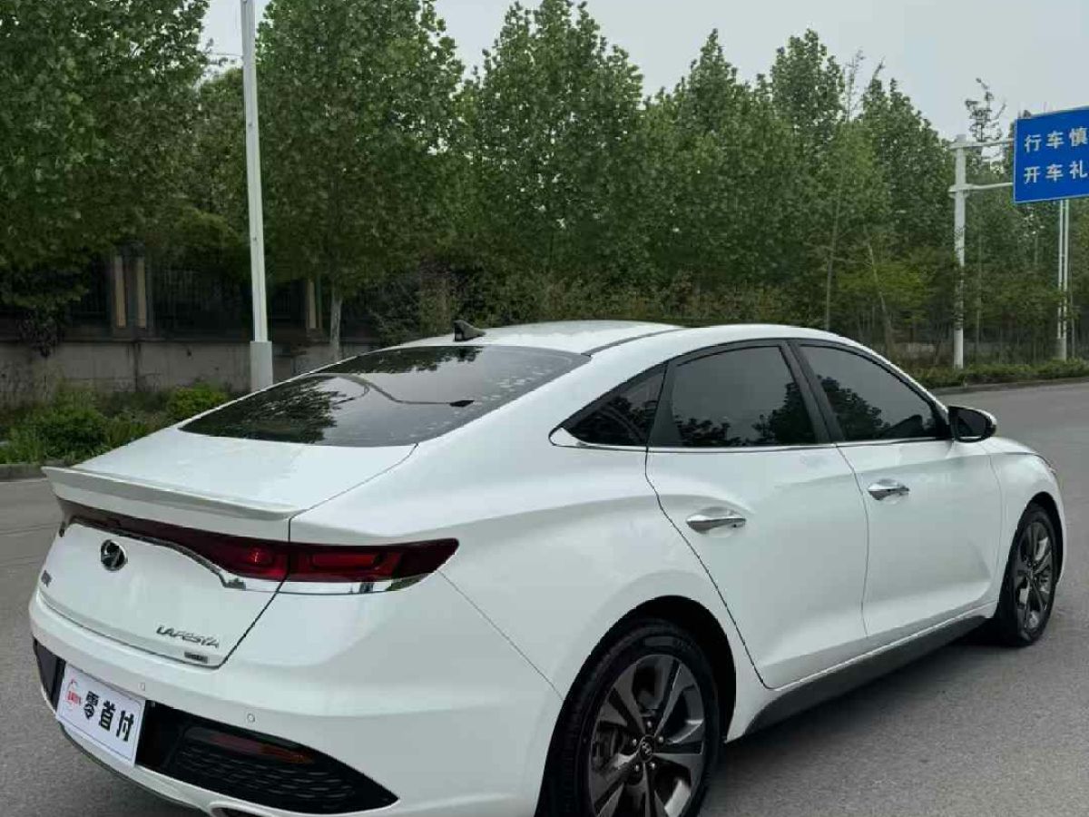現(xiàn)代 菲斯塔純電動(dòng)  2020款 DLX 悅享版圖片