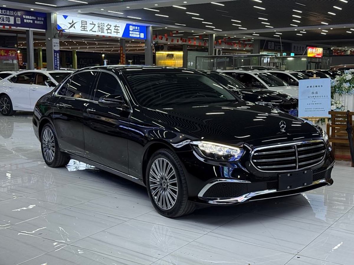 奔馳 奔馳E級(jí)  2022款 改款 E 300 L 豪華型圖片