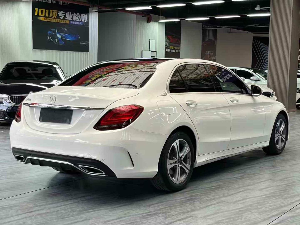 奔馳 奔馳C級(jí)  2020款 C 300 L圖片