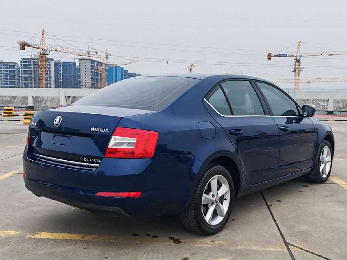 斯柯達(dá) 明銳  2015款 經(jīng)典款 1.6L 自動(dòng)逸杰版圖片