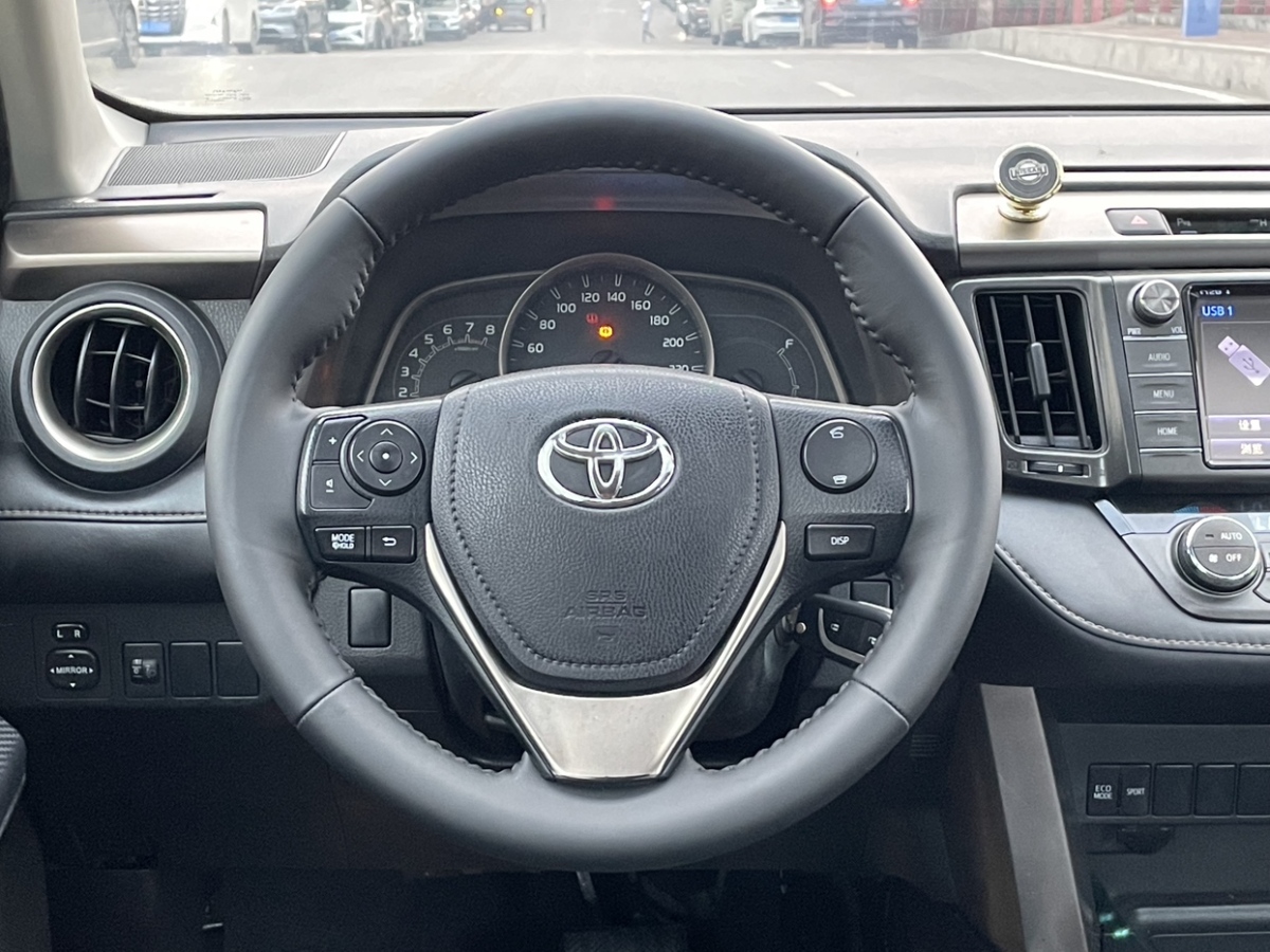 豐田 RAV4  2015款 2.0L CVT風(fēng)尚版圖片