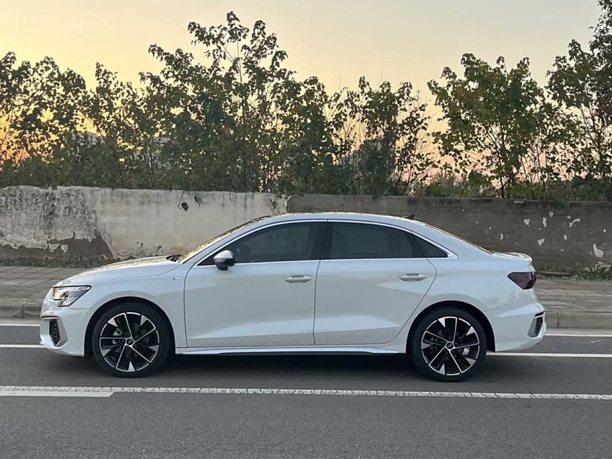 奧迪 奧迪A3  2022款 Sportback 35 TFSI 時尚運動型圖片