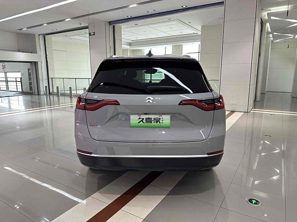 蔚來 ES8  2020款 580KM 基準(zhǔn)版 六座版圖片