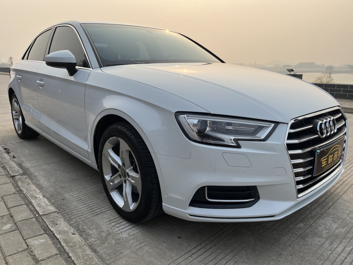 奧迪 奧迪A3  2019款 Limousine 35 TFSI 進(jìn)取型 國(guó)VI圖片