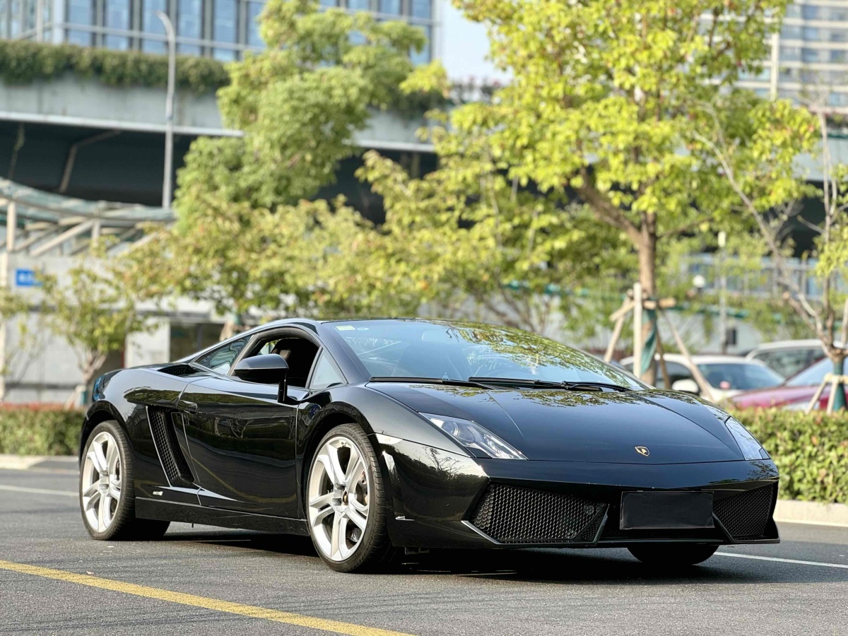 蘭博基尼 Gallardo  2010款 LP 550-2 標(biāo)準(zhǔn)版圖片