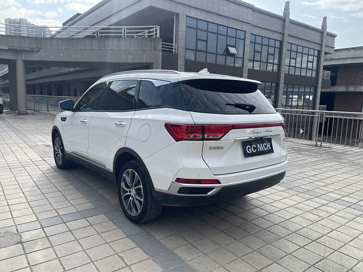 众泰 T500  2018款 1.5T 自动尊享型图片