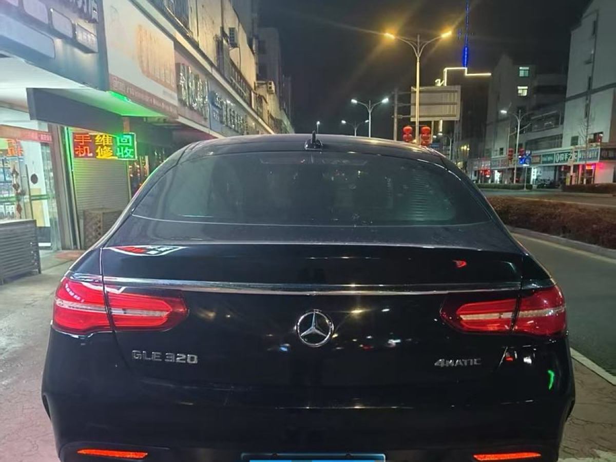 奔馳 奔馳GLE轎跑  2015款 GLE 320 4MATIC 轎跑SUV圖片