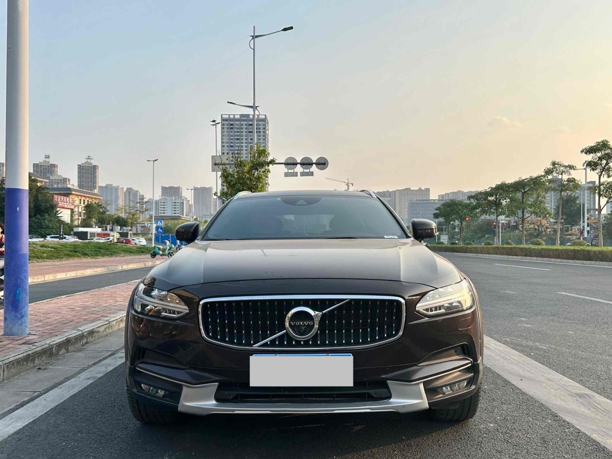 沃爾沃 V90  2017款 Cross Country T5 AWD 智尊版圖片