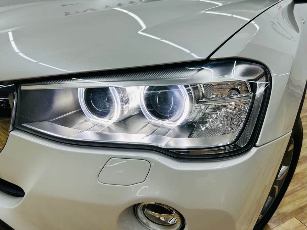 寶馬 寶馬X3  2014款 xDrive20i X設(shè)計套裝圖片