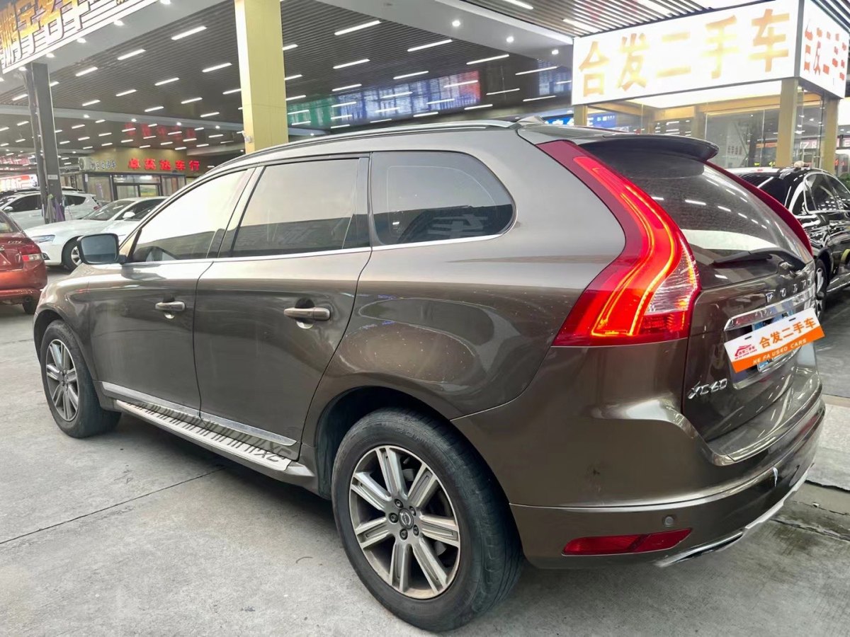 沃爾沃 XC60  2015款 T5 智進(jìn)版圖片