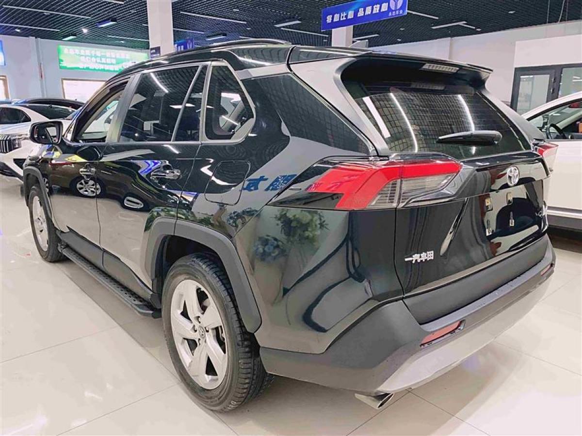 豐田 RAV4榮放  2020款 2.0L CVT兩驅(qū)風尚PLUS版圖片