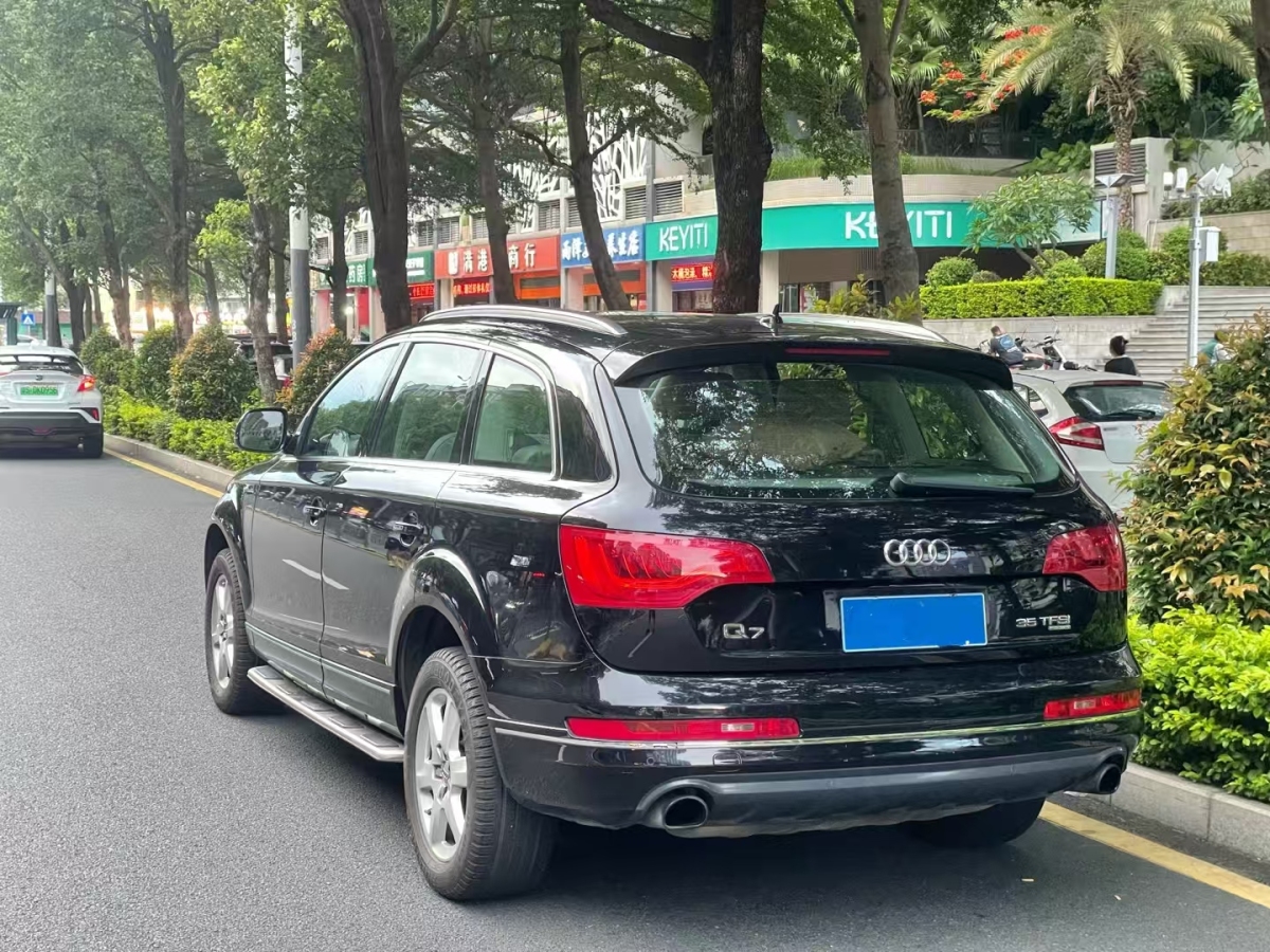 奧迪 奧迪Q7  2013款 35 TFSI 技術(shù)型圖片