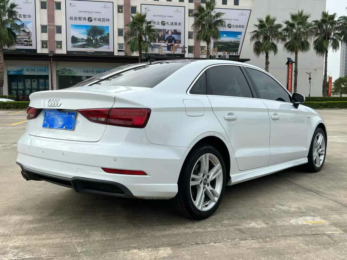 奧迪 奧迪A3  2019款 A3 35TFSI Limousine時(shí)尚型圖片