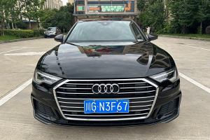 奥迪A6L 奥迪 45 TFSI 臻选动感型