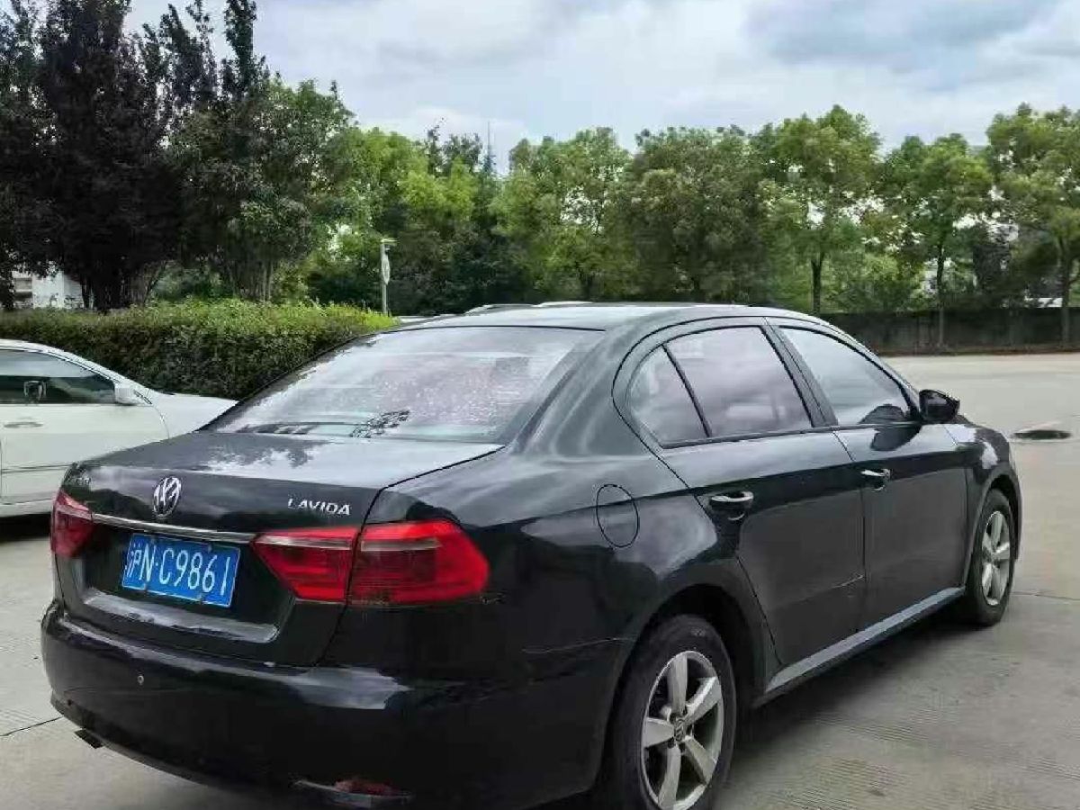 大眾 朗逸  2013款 1.4 TSI 豪華導(dǎo)航版圖片