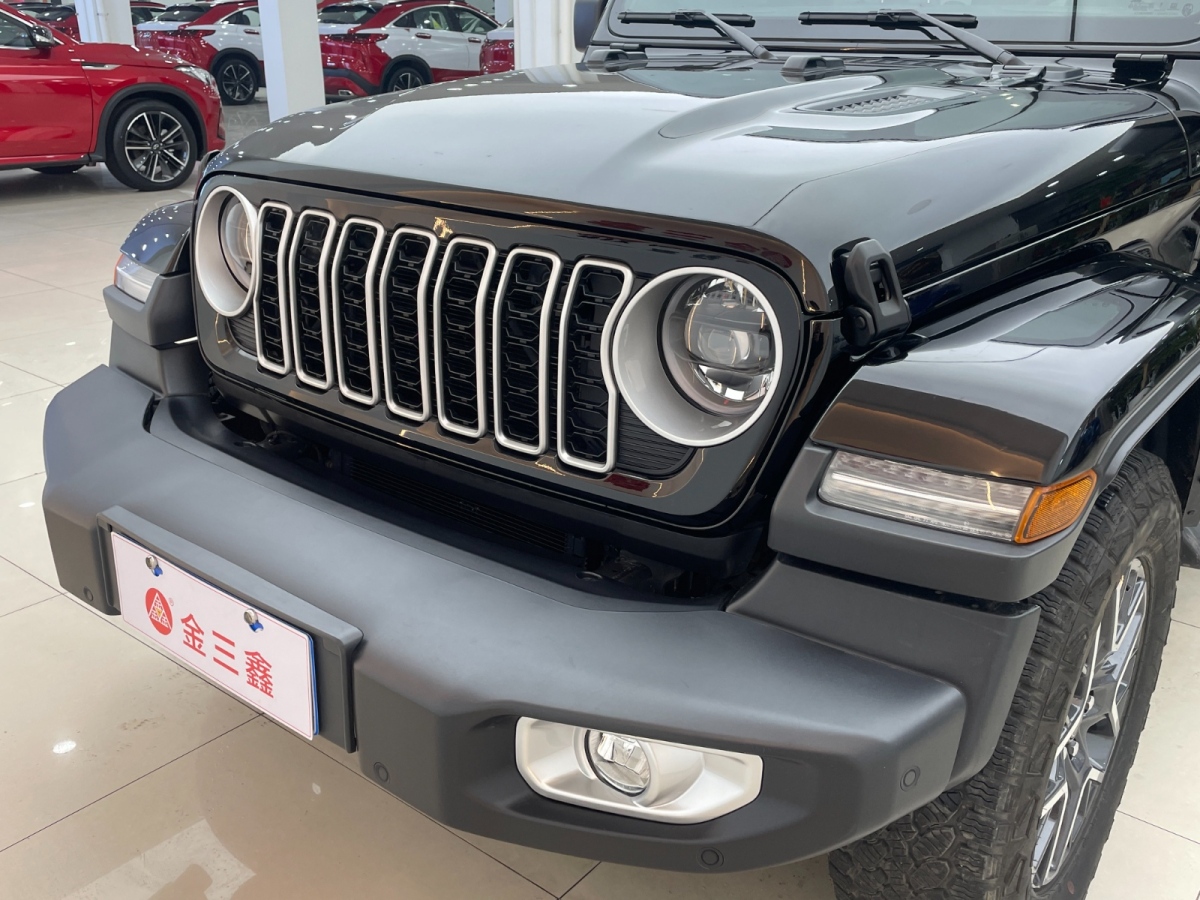 2023年9月Jeep 牧馬人  2024款 2.0T 撒哈拉四門版