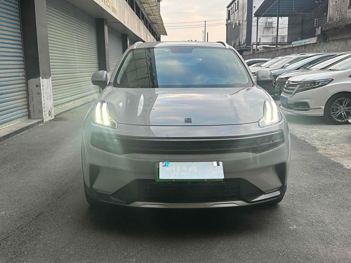 領(lǐng)克 領(lǐng)克06新能源  2022款 PHEV 84KM續(xù)航版 Pro圖片