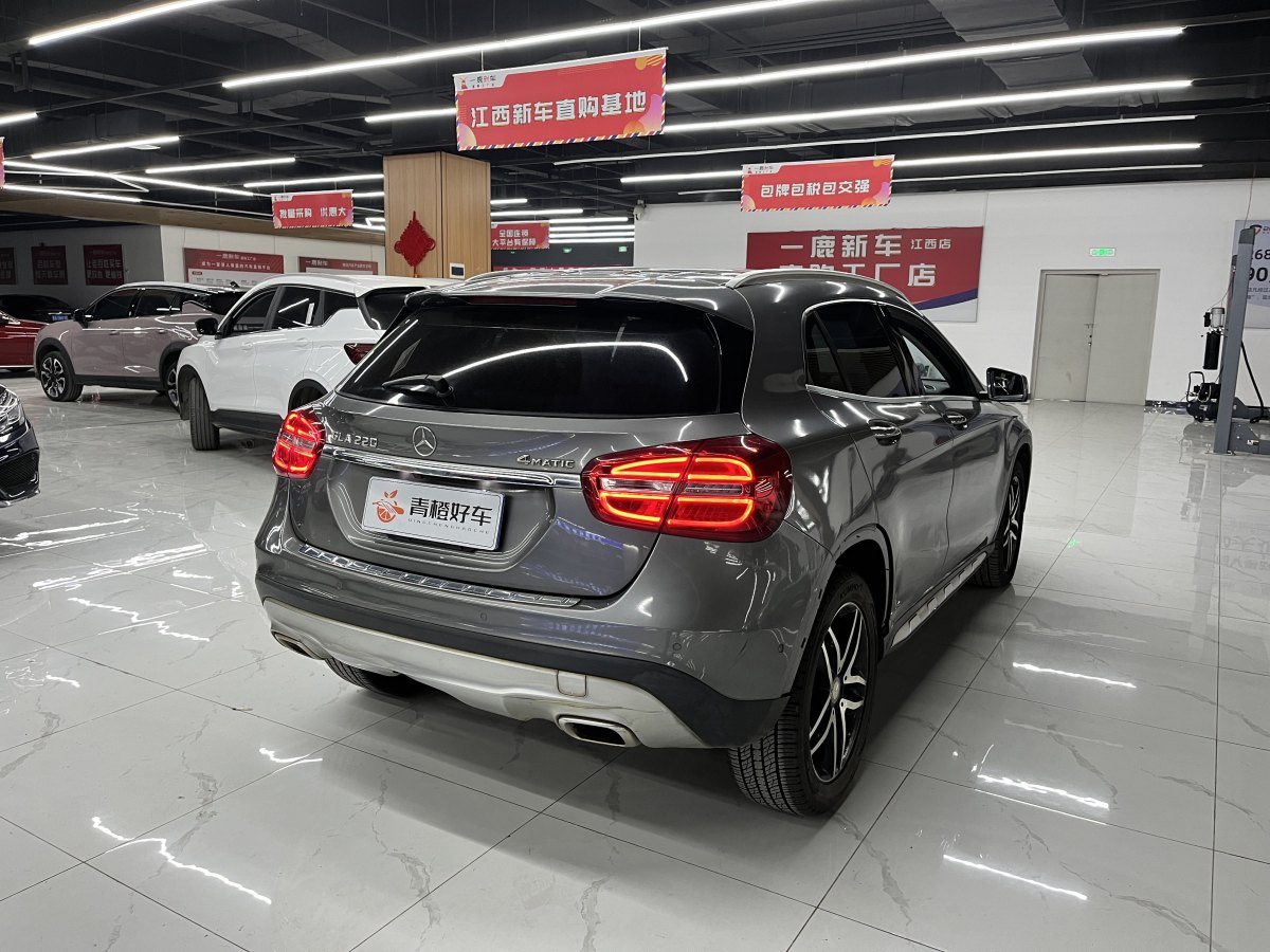 奔馳 奔馳GLA  2015款 GLA 220 4MATIC 時尚型圖片