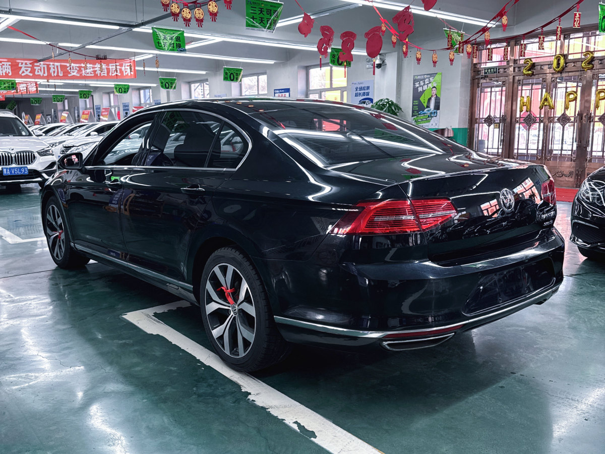 大眾 邁騰  2018款 改款 330TSI DSG 豪華型圖片