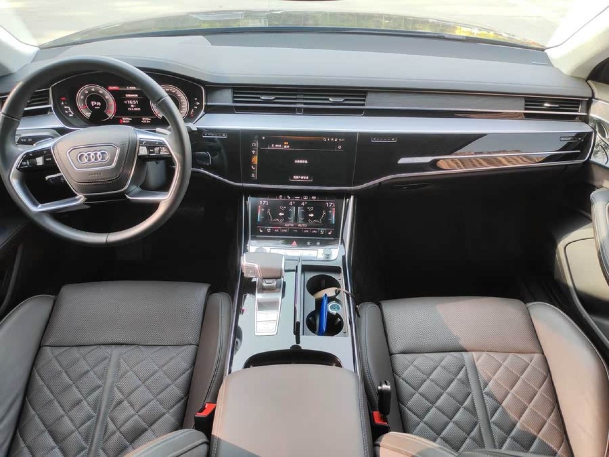 奧迪 奧迪A8  2024款 A8L 50 TFSI quattro 臻選型圖片