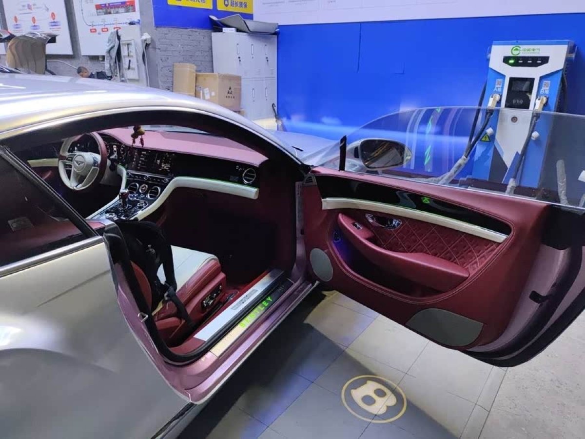賓利 歐陸  2018款 6.0T GT W12圖片