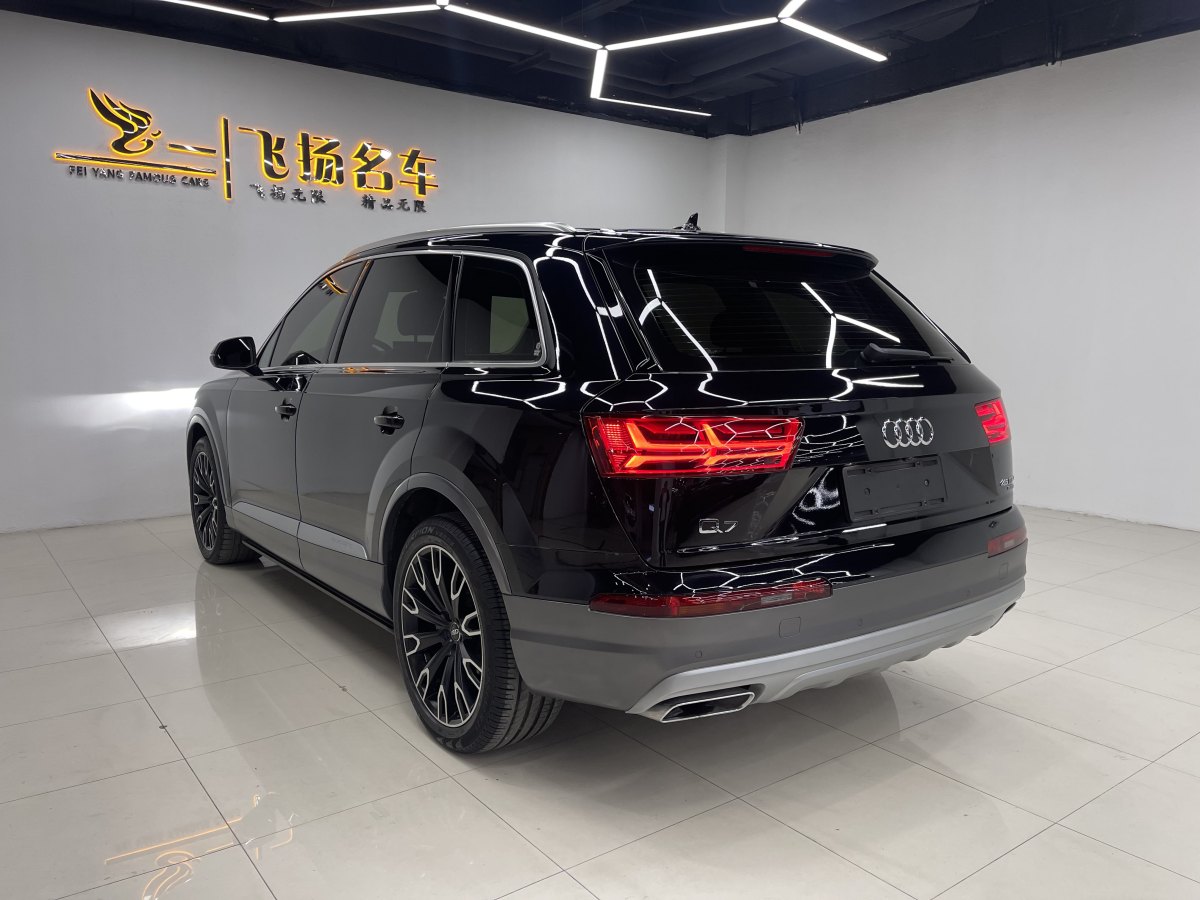 2018年1月奧迪 奧迪Q7  2018款 45 TFSI 技術型