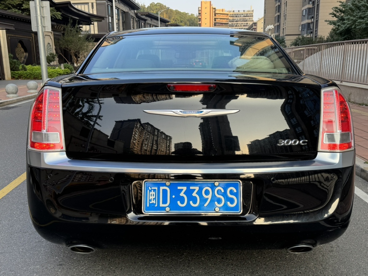 克萊斯勒 300C  2013款 3.6L 尊崇版圖片