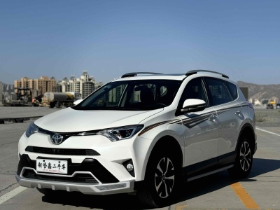 2018年5月 丰田 RAV4 荣放 2.0L CVT两驱风尚X版图片