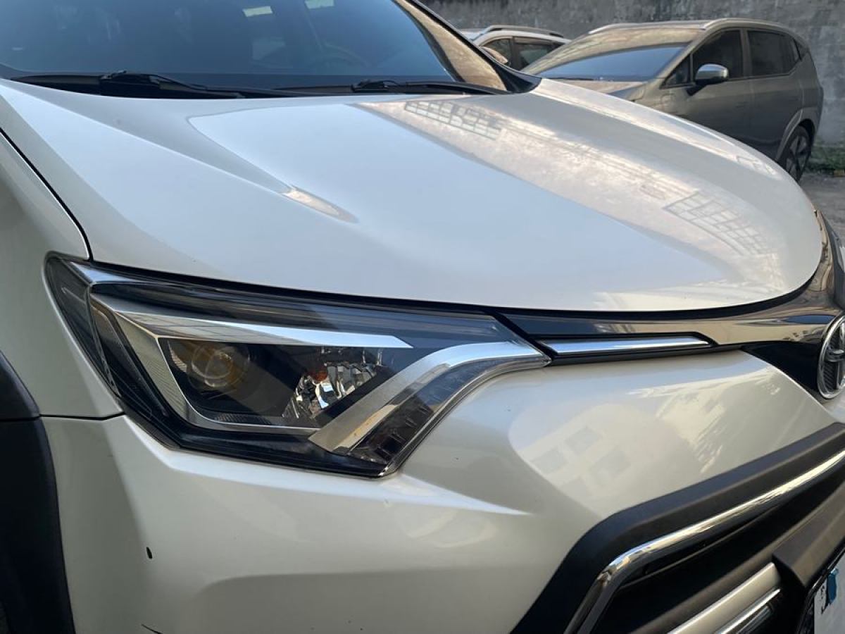 豐田 RAV4榮放  2019款 2.0L CVT兩驅(qū)風尚X限量版 國VI圖片