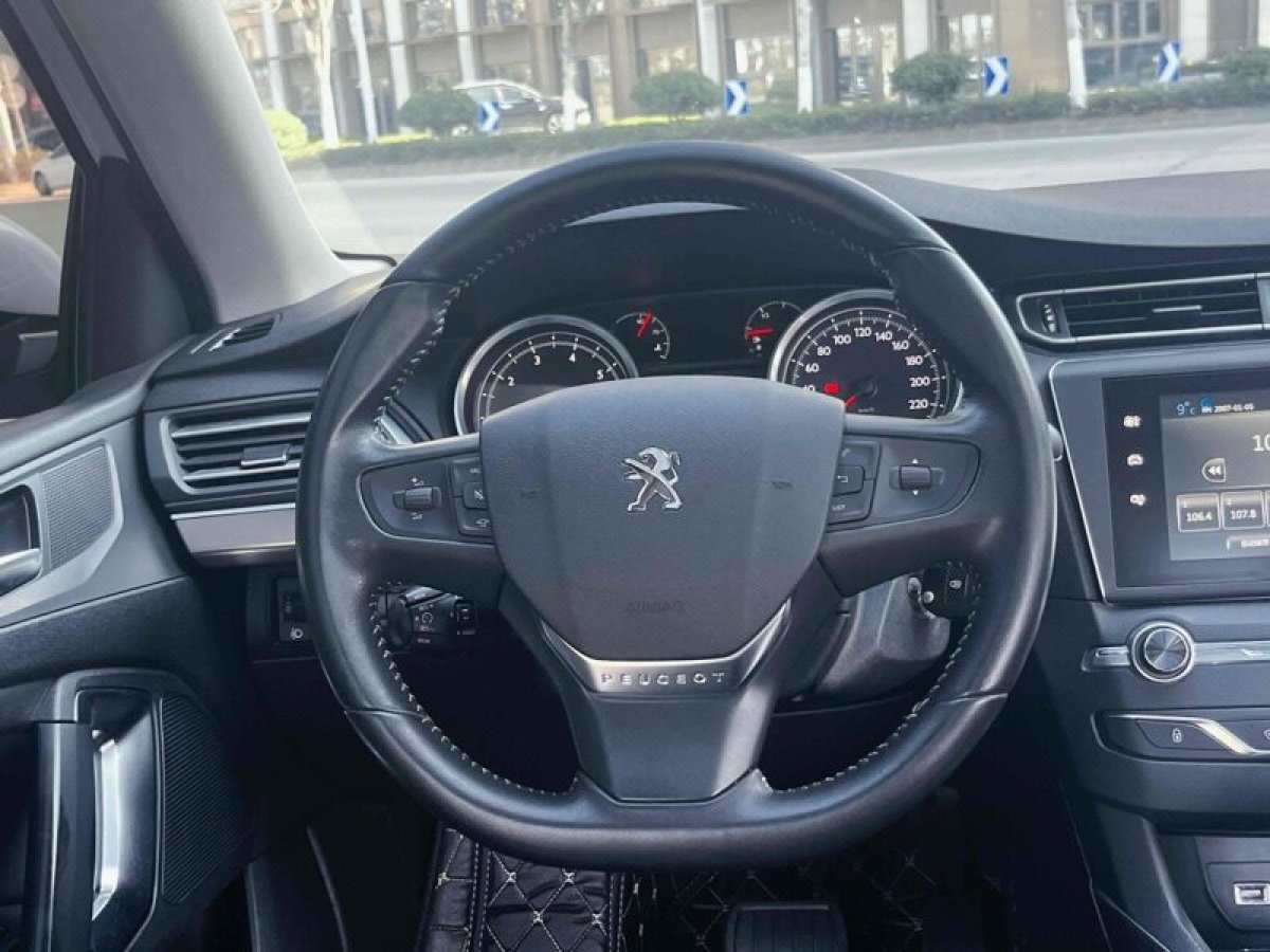 標致 408  2014款 1.8L 自動豪華版圖片