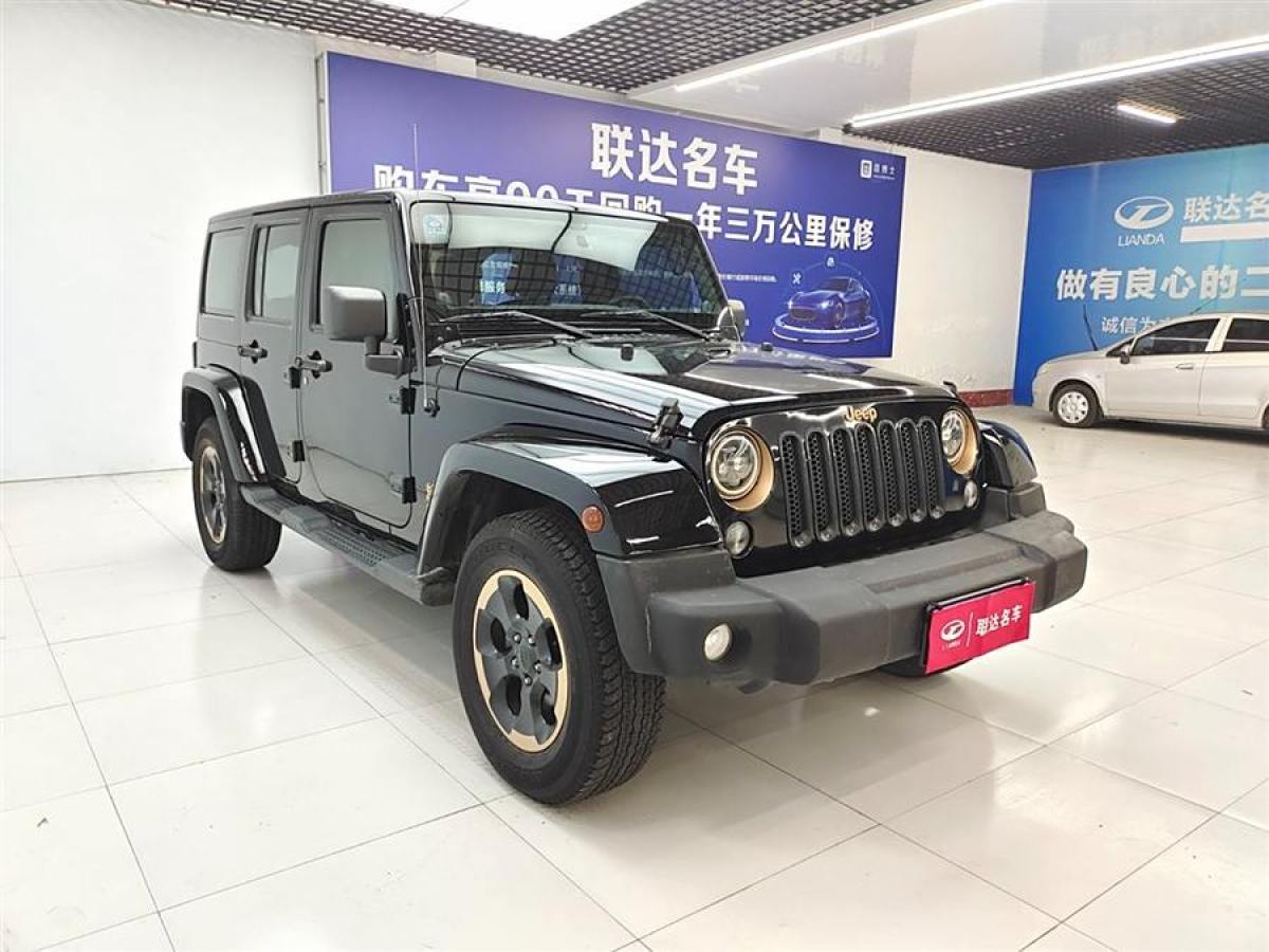 Jeep 牧馬人  2014款 3.6L 龍騰典藏版圖片