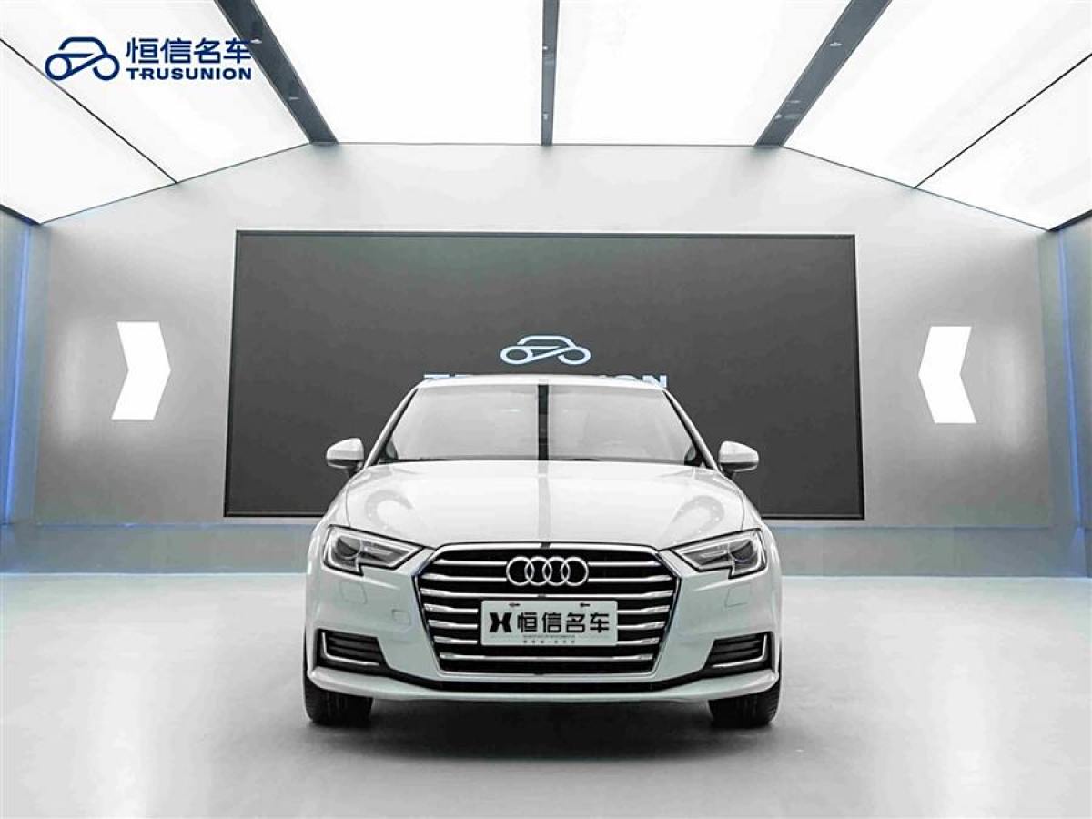 奧迪 奧迪A3  2019款 Sportback 35 TFSI 進(jìn)取型 國(guó)VI圖片