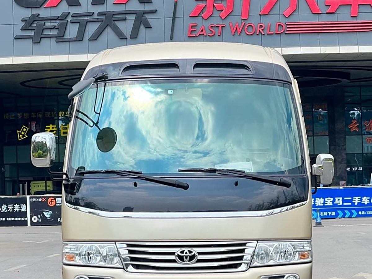 豐田 柯斯達(dá)  2015款 4.0L豪華車GRB53L-ZCMEK 20座圖片