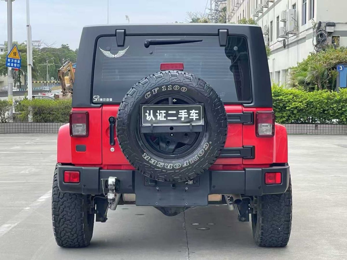 Jeep 牧馬人  2017款 2.8TD Sahara 四門舒享版圖片