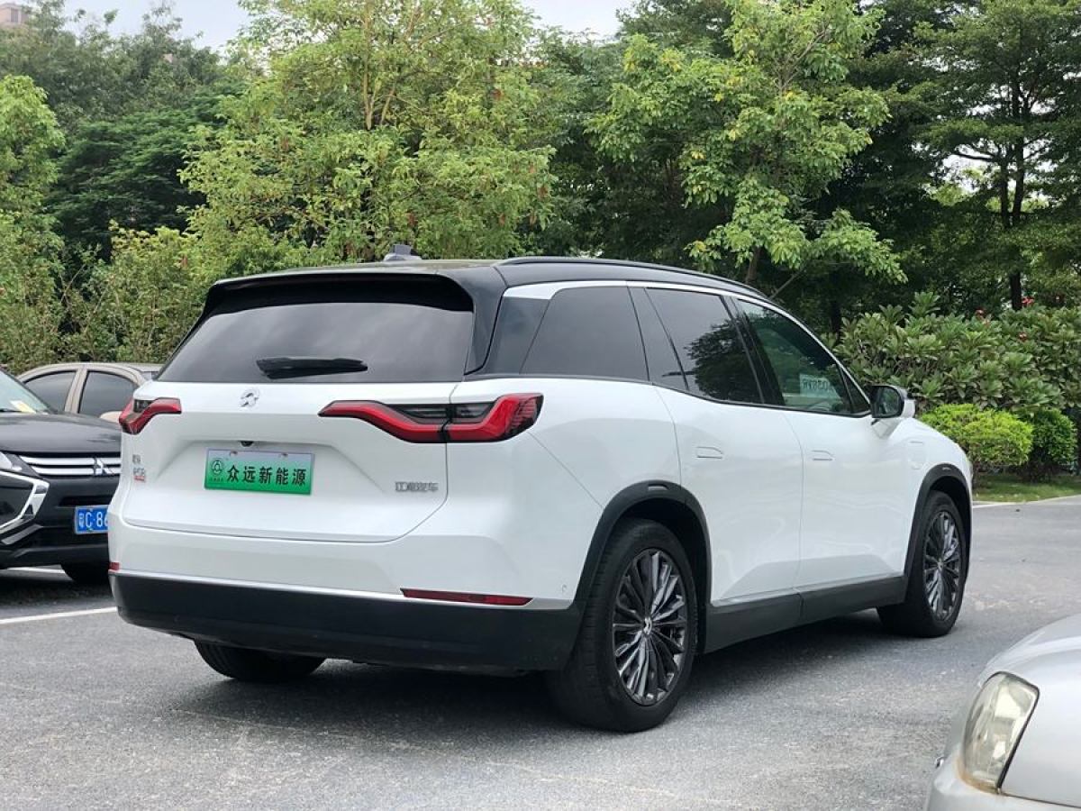 蔚來 ES8  2020款 415KM 基準(zhǔn)版 六座版圖片