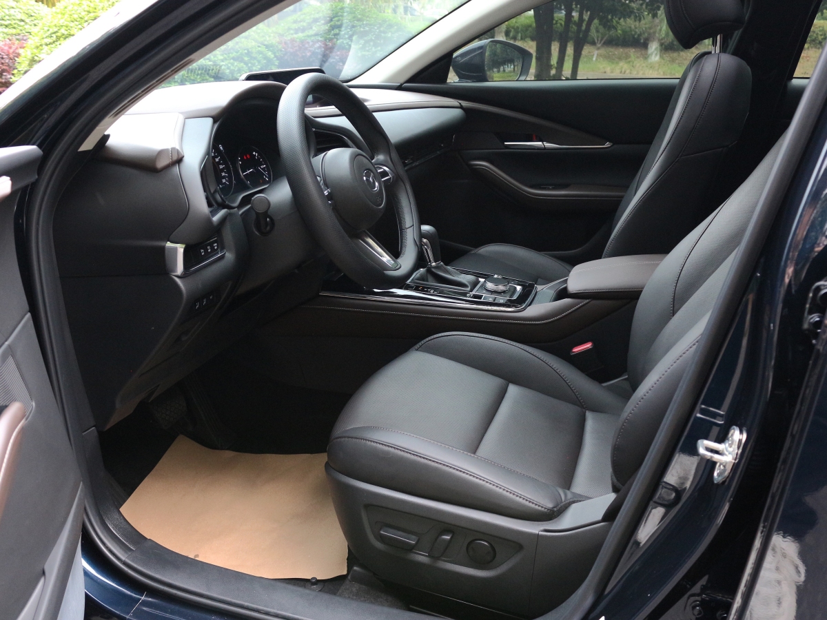 馬自達(dá) CX-30  2021款 2.0L 自動(dòng)嘉悅型圖片