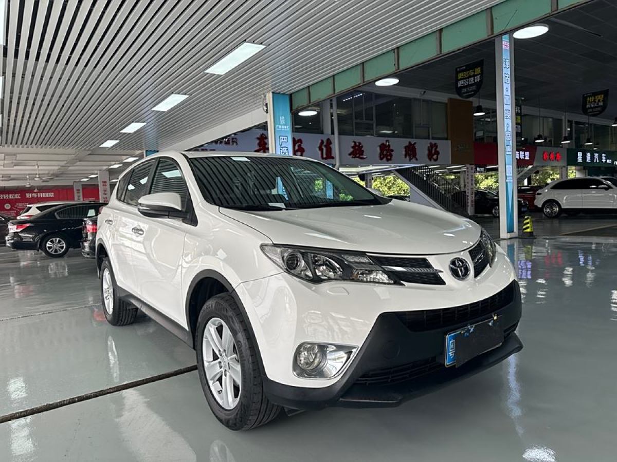 豐田 RAV4榮放  2013款 2.5L 自動四驅(qū)精英版圖片