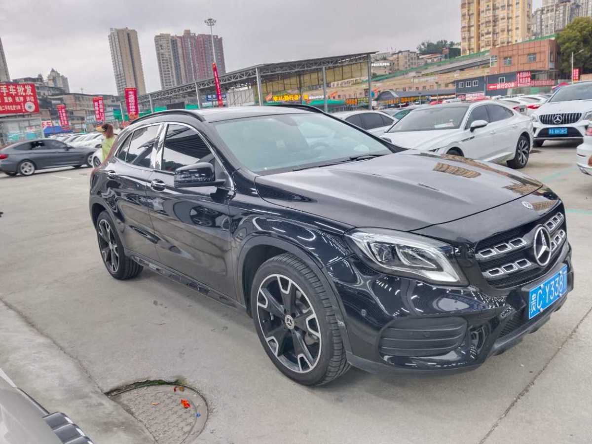 奔馳 奔馳GLA  2017款 GLA 220 4MATIC 時尚型圖片