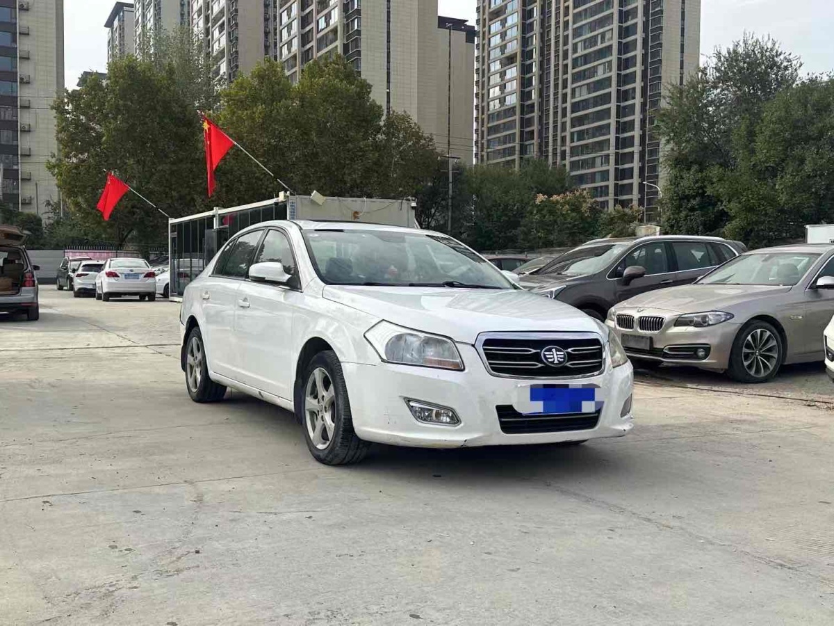 奔騰 B70  2014款 2.0L 自動豪華型圖片