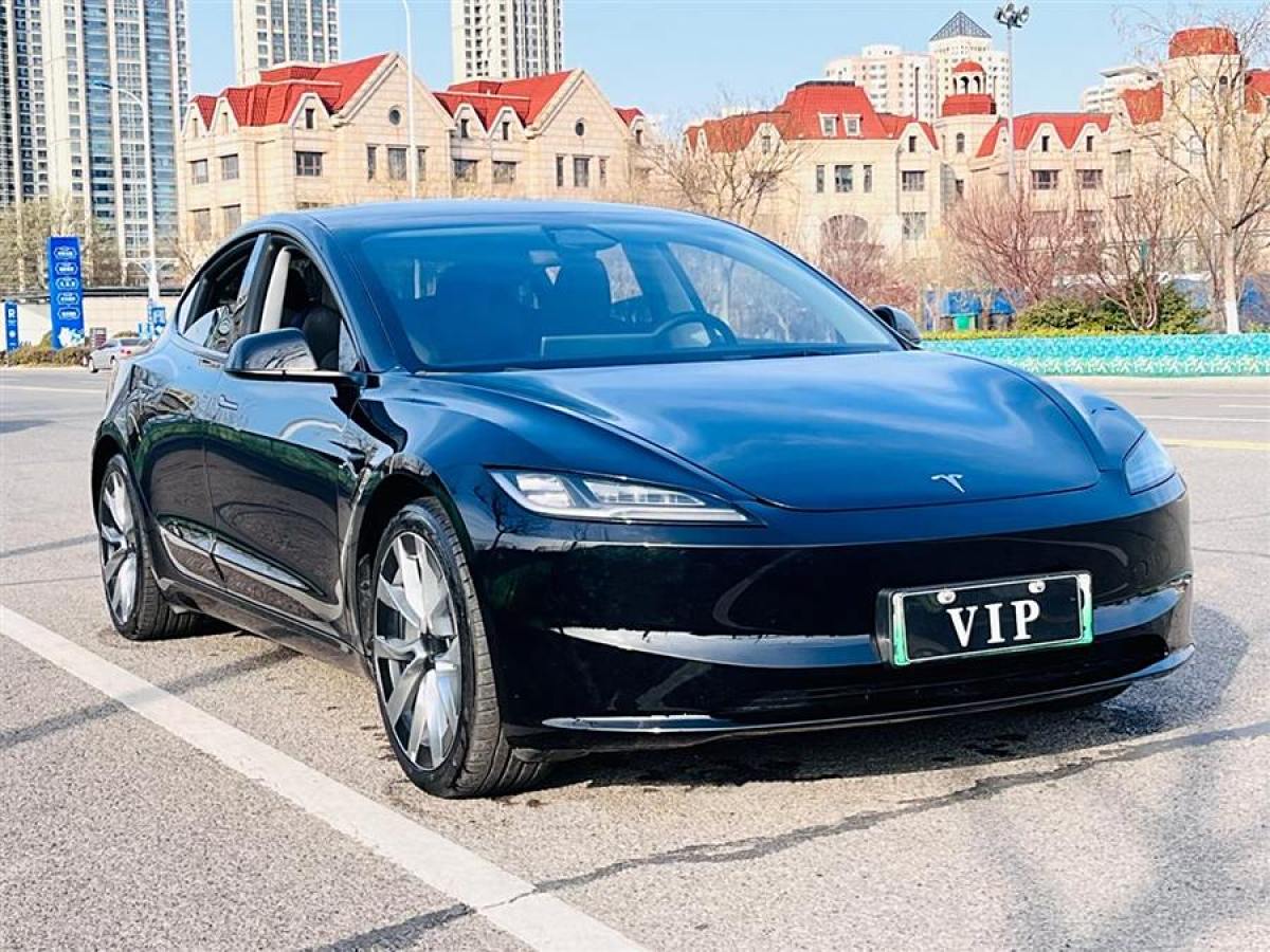 特斯拉 Model Y  2023款 長續(xù)航全輪驅(qū)動版圖片