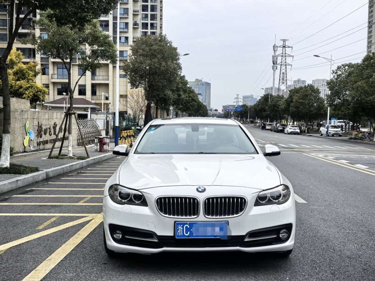 寶馬 寶馬5系  2014款 525Li 領(lǐng)先型圖片